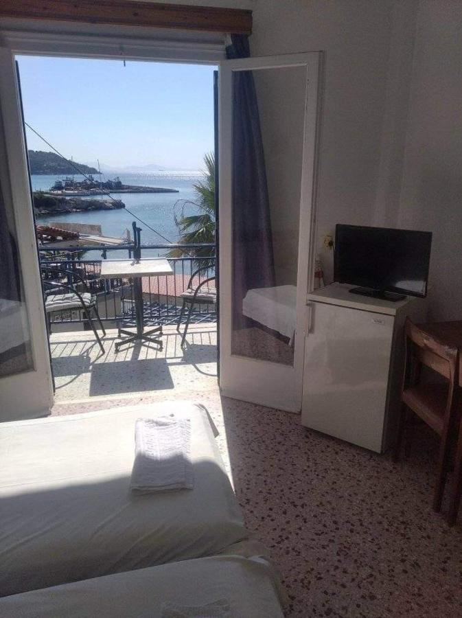Ammoudia Rooms Agia Marina  Eksteriør bilde