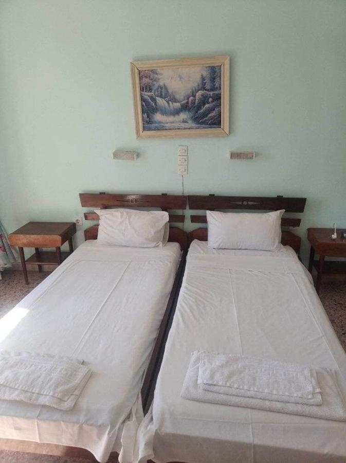 Ammoudia Rooms Agia Marina  Eksteriør bilde